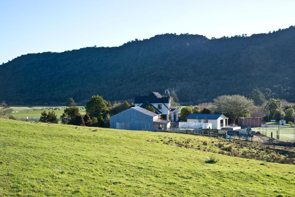 Oak Lodge Greymouth Exterior photo